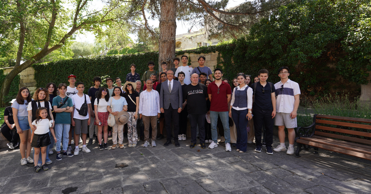 Nevşehir Cemil Meriç Sosyal Bilimler Lisesi ve İstanbul Köy Hizmetleri Anadolu lisesi Öğrencileri ve Öğretmenleri Mustafapaşa Yerleşkemizi Ziyaret Etti